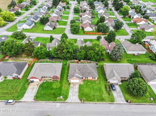 1847 Andy Lane, Maryville, TN 37803