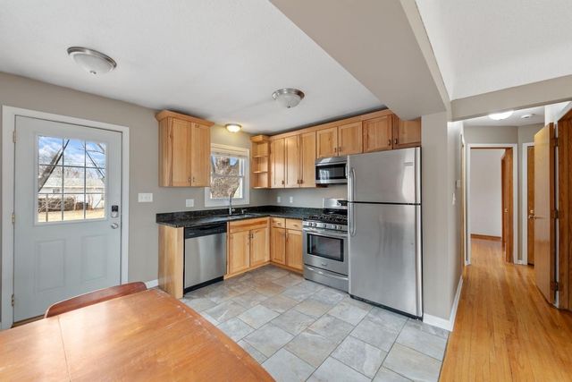 1217 Lincoln Avenue, Saint Paul Park, MN 55071