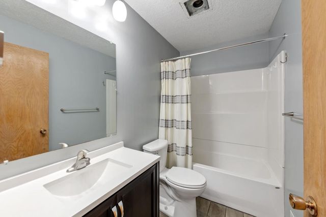 1217 Lincoln Avenue, Saint Paul Park, MN 55071