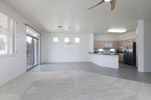 2726 Glengarry Way, Sierra Vista, AZ 85650