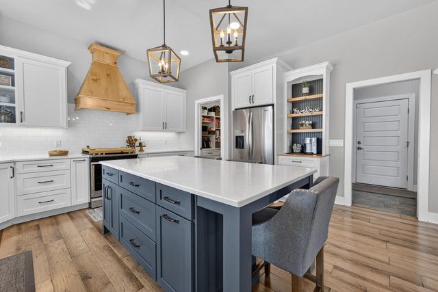 1210 Water Wheel Drive, Waunakee, WI 53597