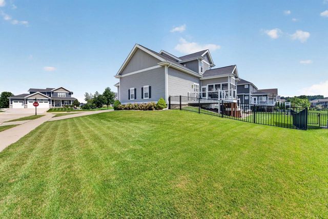 1210 Water Wheel Drive, Waunakee, WI 53597