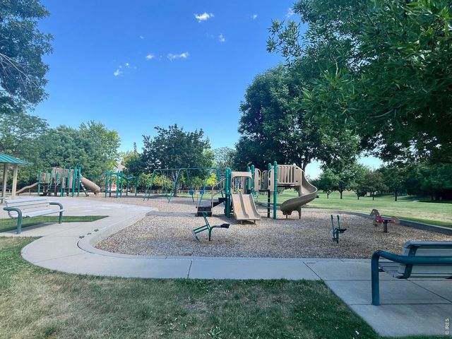 2751 Bristlecone Way, Lafayette, CO 80026