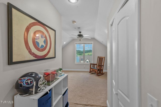 225 Forest Lane N, Blountville, TN 37617