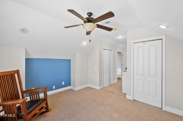 225 Forest Lane N, Blountville, TN 37617