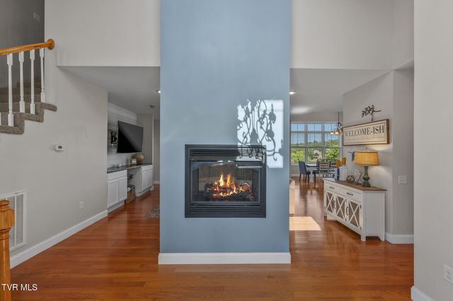 225 Forest Lane N, Blountville, TN 37617