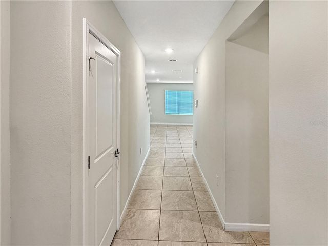 5012 BLUE HAMMOCK COURT, Kissimmee, FL 34746