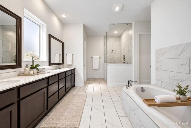 6 Clearview Terrace Place, Tomball, TX 77375