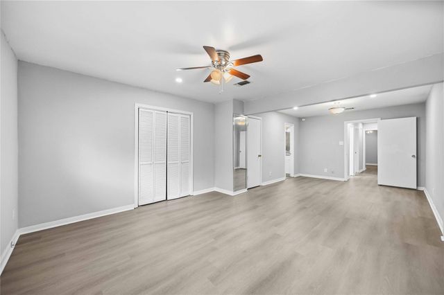 11006 Thackery Lane, Houston, TX 77016