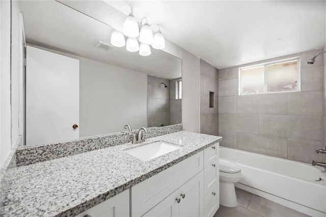 11006 Thackery Lane, Houston, TX 77016