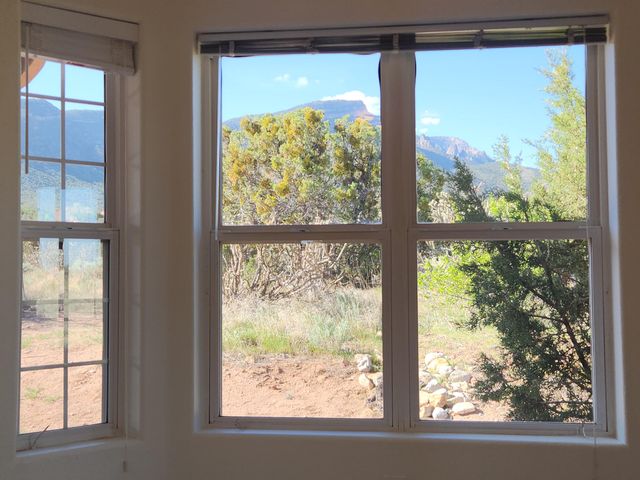 29 CAMINO DE LOS DESMONTES, Placitas, NM 87043