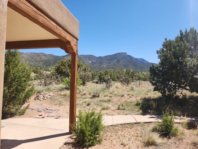 29 CAMINO DE LOS DESMONTES, Placitas, NM 87043