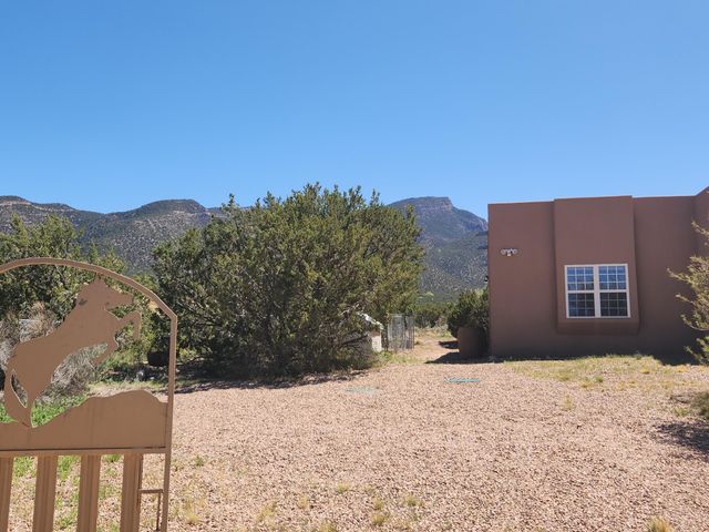 29 CAMINO DE LOS DESMONTES, Placitas, NM 87043