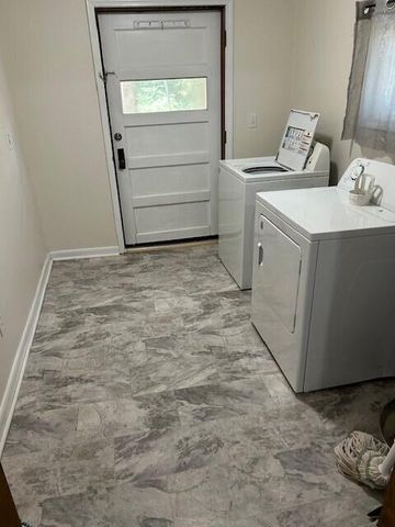 136 Holton Harris Rd, Anacoco, LA 71403