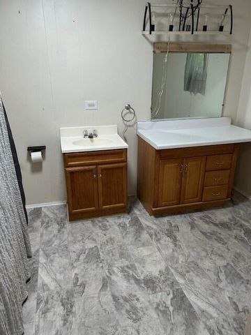 136 Holton Harris Rd, Anacoco, LA 71403