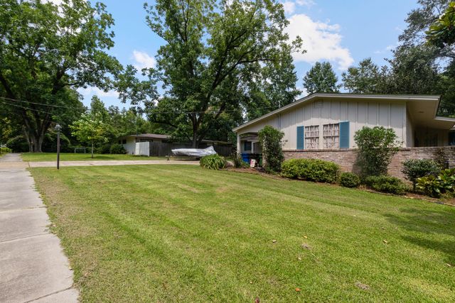 408 S 34th Ave., Hattiesburg, MS 39402