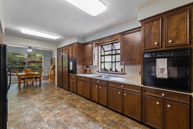 408 S 34th Ave., Hattiesburg, MS 39402