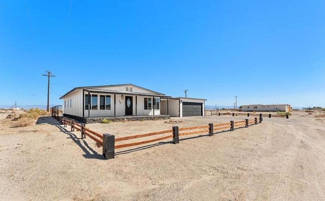 786 Molokai Avenue, Thermal, CA 92274