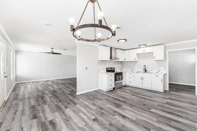 786 Molokai Avenue, Thermal, CA 92274