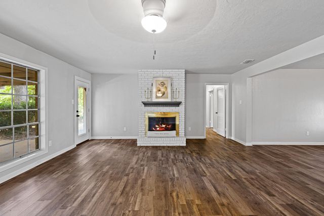 604 Beverly Street, Longview, TX 75601
