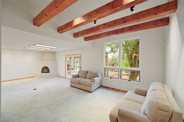 14 Verano Loop, Santa Fe, NM 87508