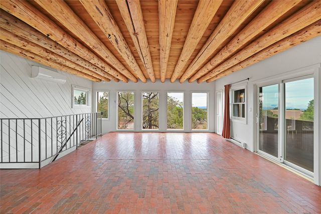 14 Verano Loop, Santa Fe, NM 87508