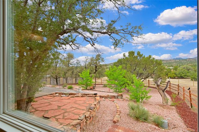 14 Verano Loop, Santa Fe, NM 87508