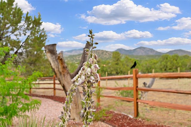 14 Verano Loop, Santa Fe, NM 87508