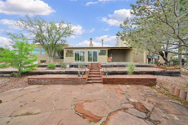 14 Verano Loop, Santa Fe, NM 87508
