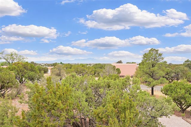 14 Verano Loop, Santa Fe, NM 87508