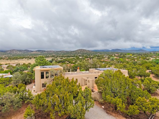 14 Verano Loop, Santa Fe, NM 87508