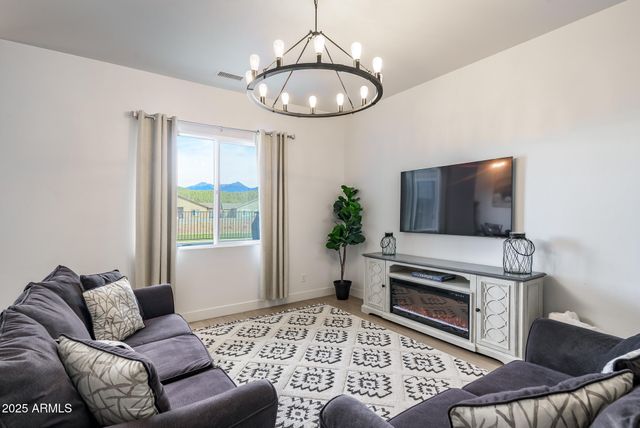 11780 Pegasus Road, Bellemont, AZ 86015