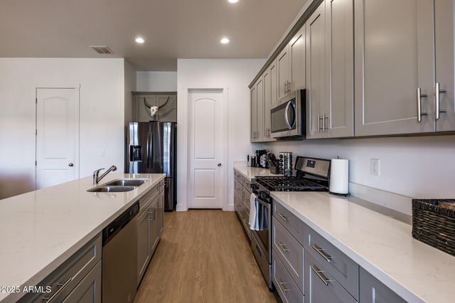 11780 Pegasus Road, Bellemont, AZ 86015