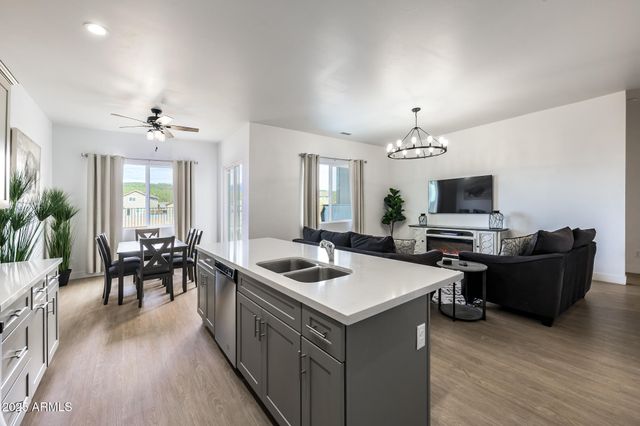 11780 Pegasus Road, Bellemont, AZ 86015