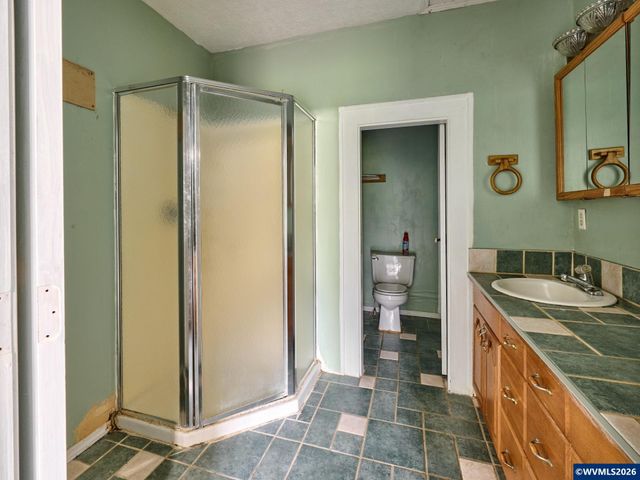 1740 Hardcastle Av, Woodburn, OR 97071