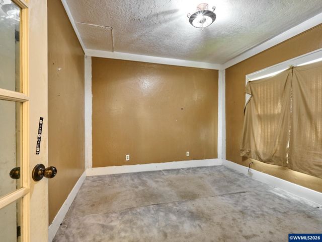 1740 Hardcastle Av, Woodburn, OR 97071