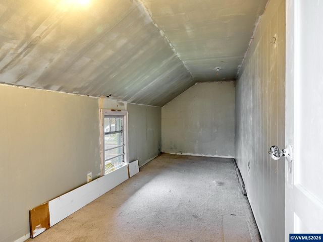 1740 Hardcastle Av, Woodburn, OR 97071