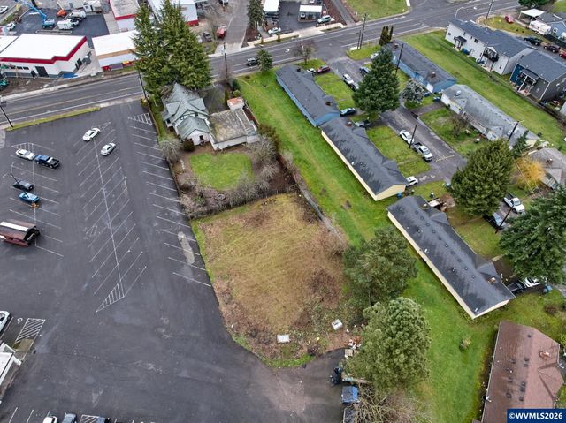 1740 Hardcastle Av, Woodburn, OR 97071