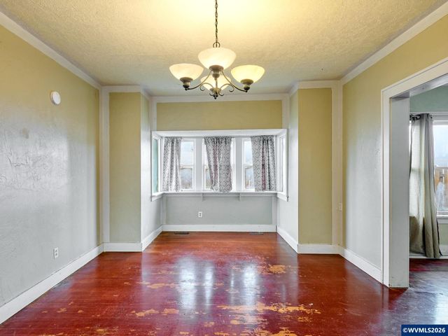 1740 Hardcastle Av, Woodburn, OR 97071