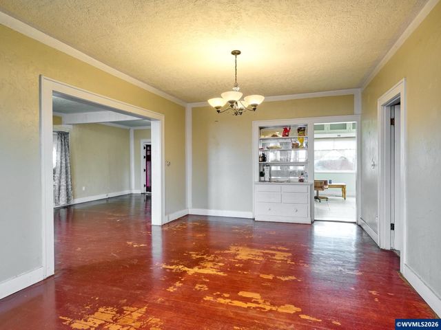 1740 Hardcastle Av, Woodburn, OR 97071