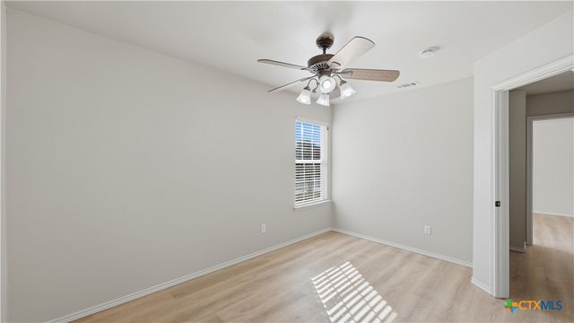 821 Benning, San Marcos, TX 78666