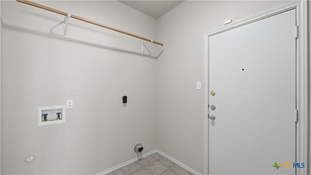 821 Benning, San Marcos, TX 78666