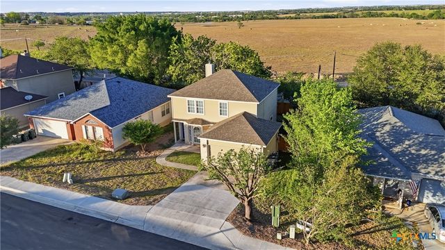 821 Benning, San Marcos, TX 78666