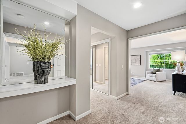 6323 NE 130th Place, Kirkland, WA 98034