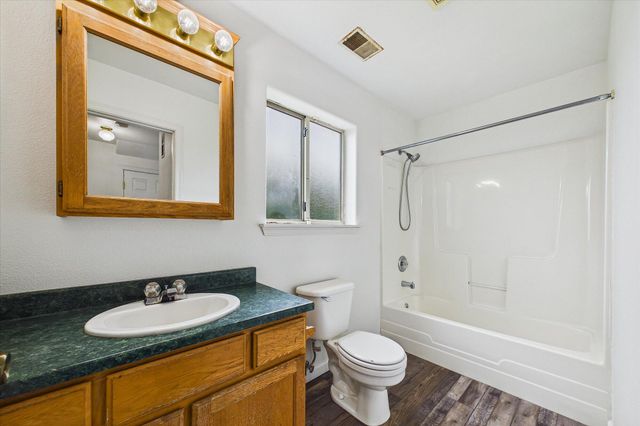 560 Baker Road, Mckinleyville, CA 95519