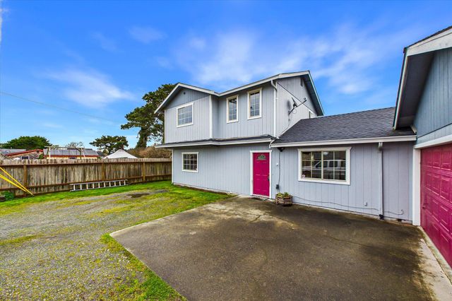 560 Baker Road, Mckinleyville, CA 95519