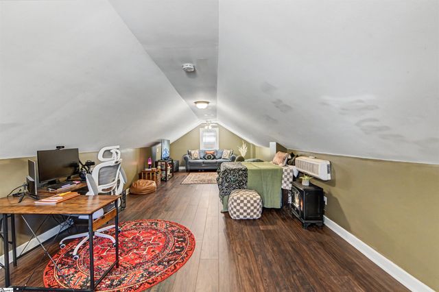 215 Beattie Street, Simpsonville, SC 29681