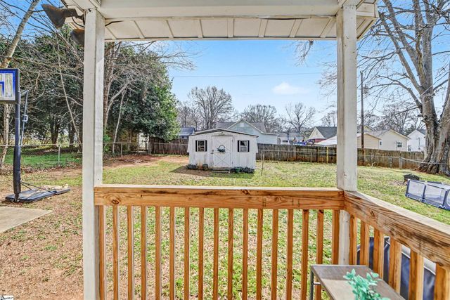 215 Beattie Street, Simpsonville, SC 29681