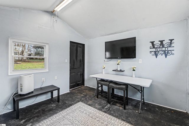 215 Beattie Street, Simpsonville, SC 29681