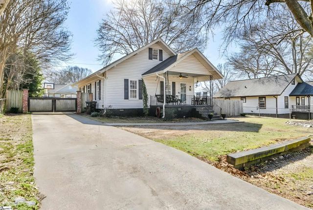 215 Beattie Street, Simpsonville, SC 29681